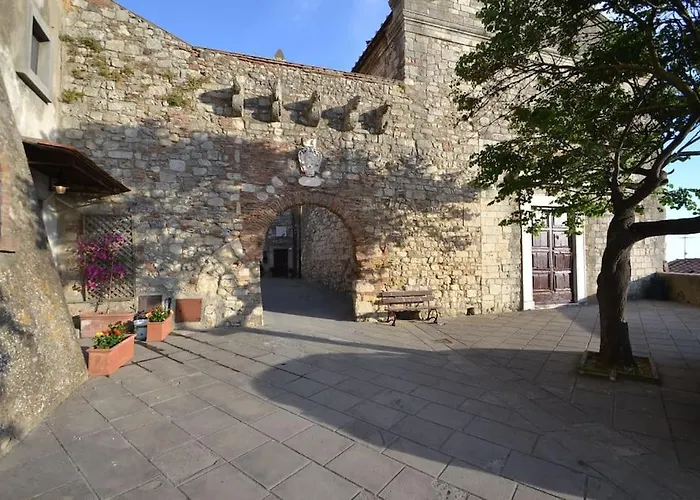 Via Del Castello 23