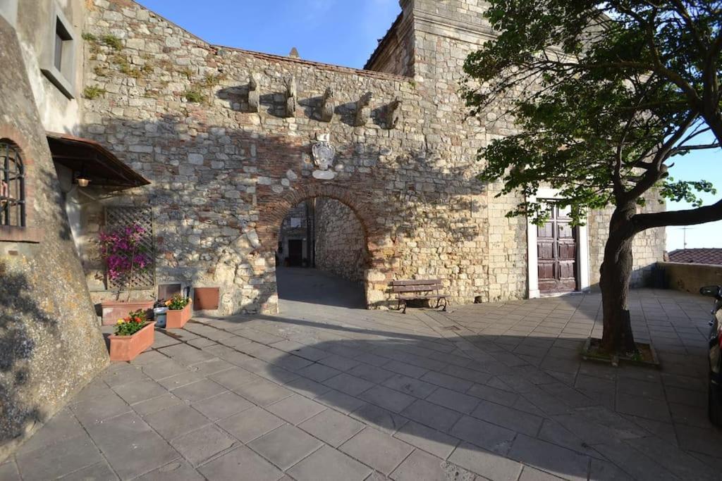 Via Del Castello 23 Ferienhaus